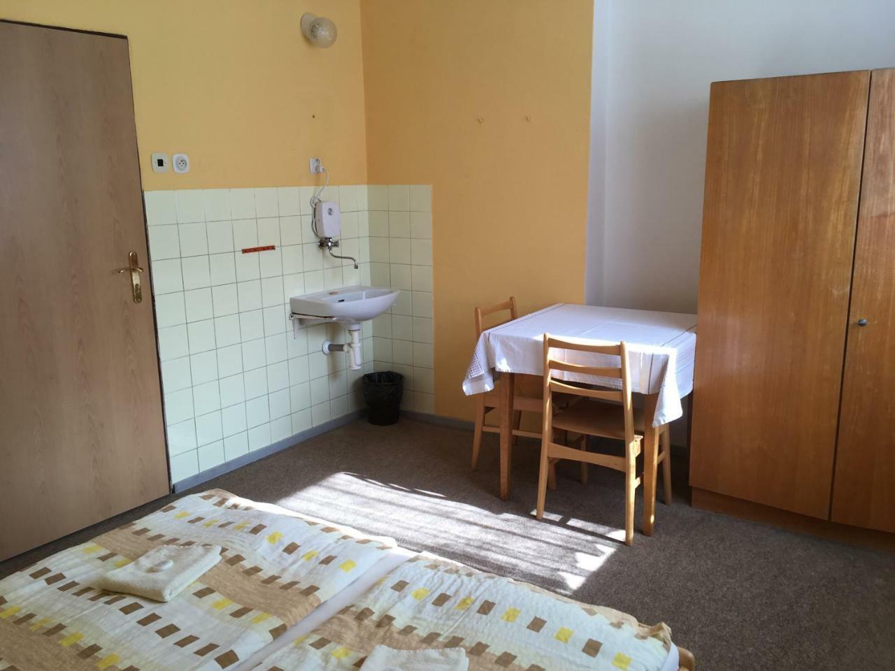 Svojanov  Pension Palla מראה חיצוני תמונה